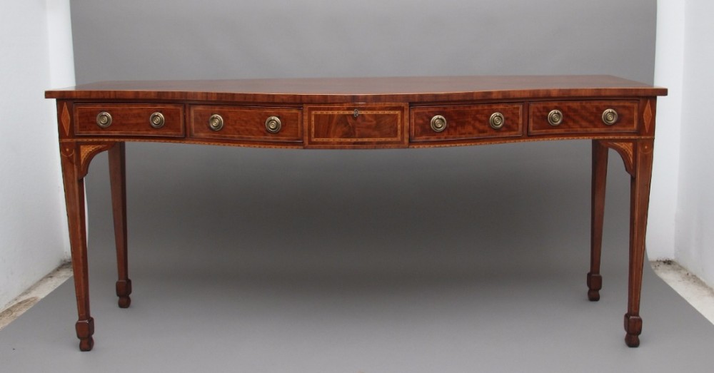 18th Century mahogany serpentine serving table