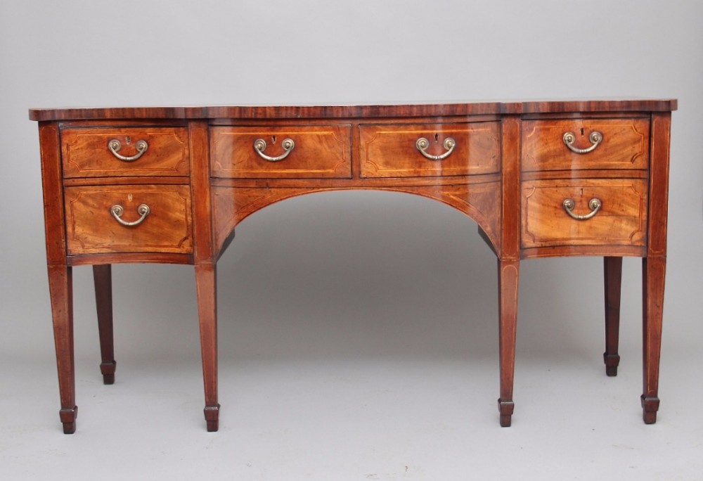 18th Century mahogany serpentine sideboard