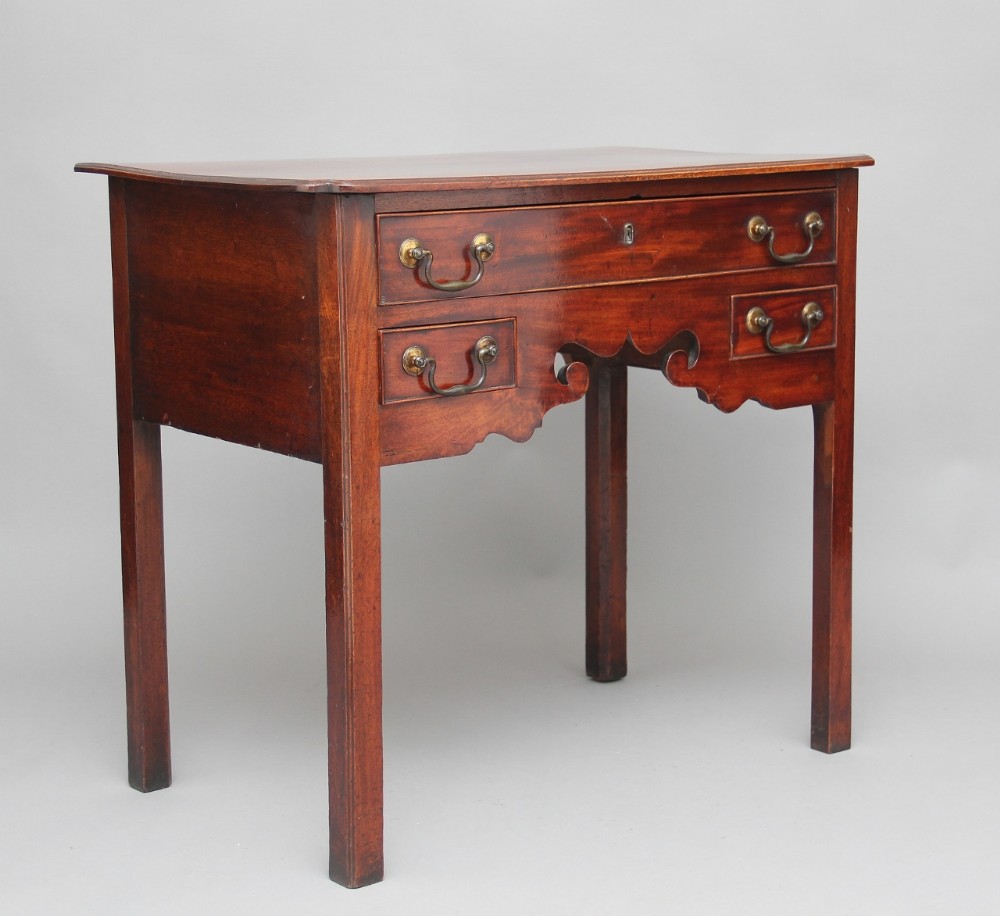 18th Century mahogany lowboy