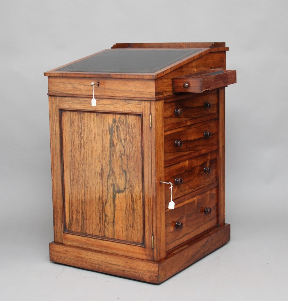 Early 19th Century rosewood davenport