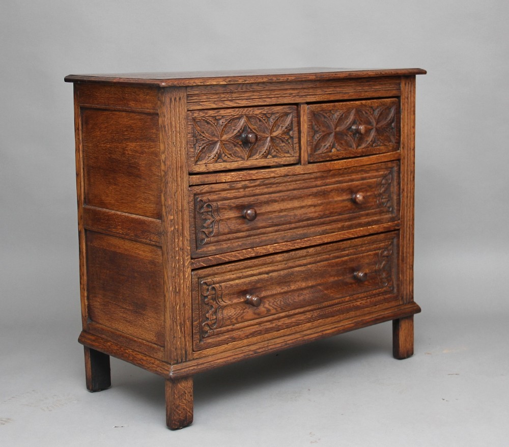 Early 20th Century oak chest