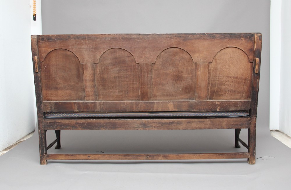 18th Century oak settle View V