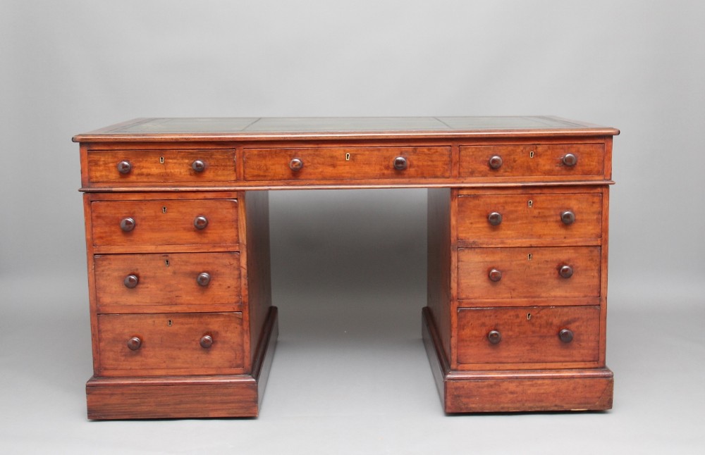 19th Century mahogany pedestal desk
