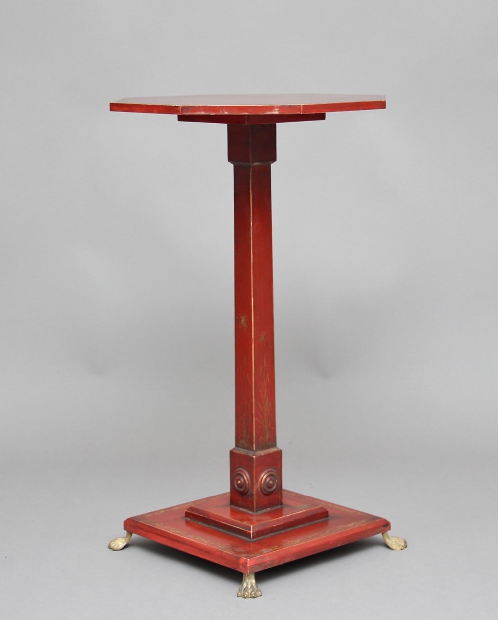Early 20th Century chinoiserie occasional table