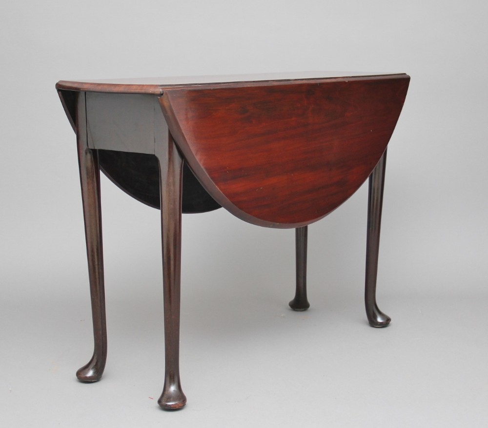 18th Century mahogany drop leaf table
