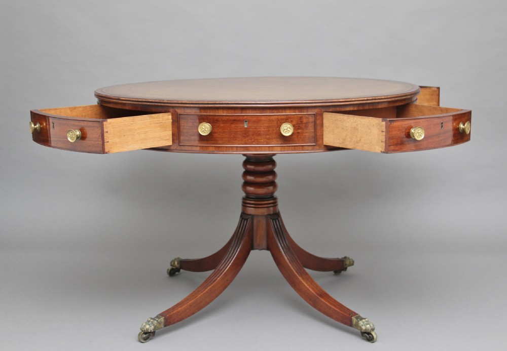 Early 19th Century mahogany drum table View III
