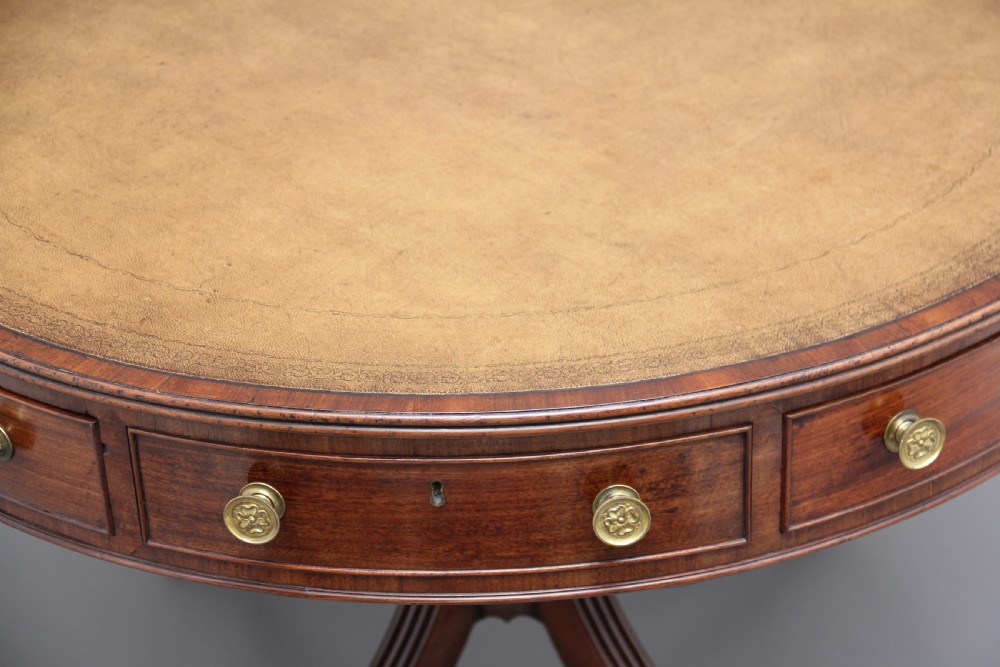 Early 19th Century mahogany drum table View XIV