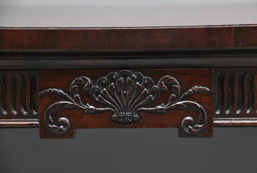 Large 18th Century mahogany serving table View X