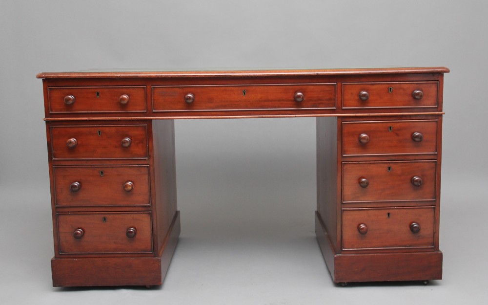 19th Century twin pedestal mahogany desk
