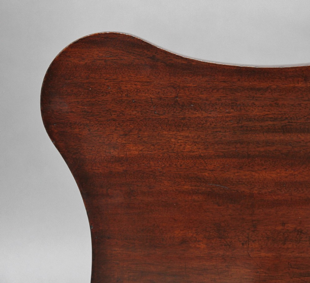 Early 20th Century mahogany serving table View IX