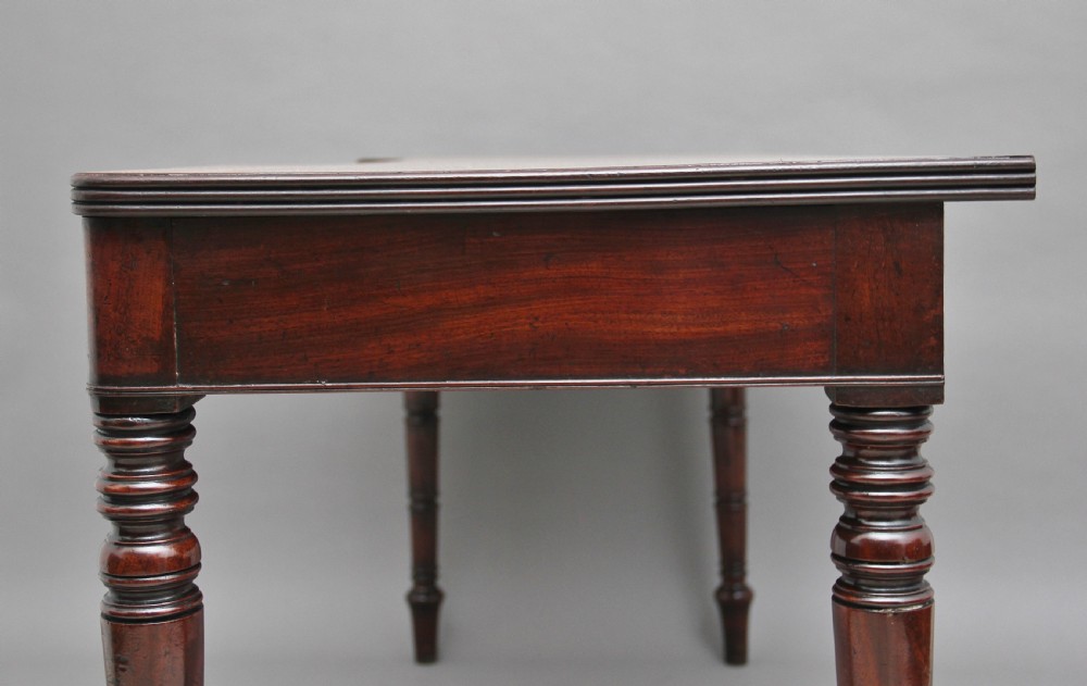 19th Century mahogany serving table View XIII