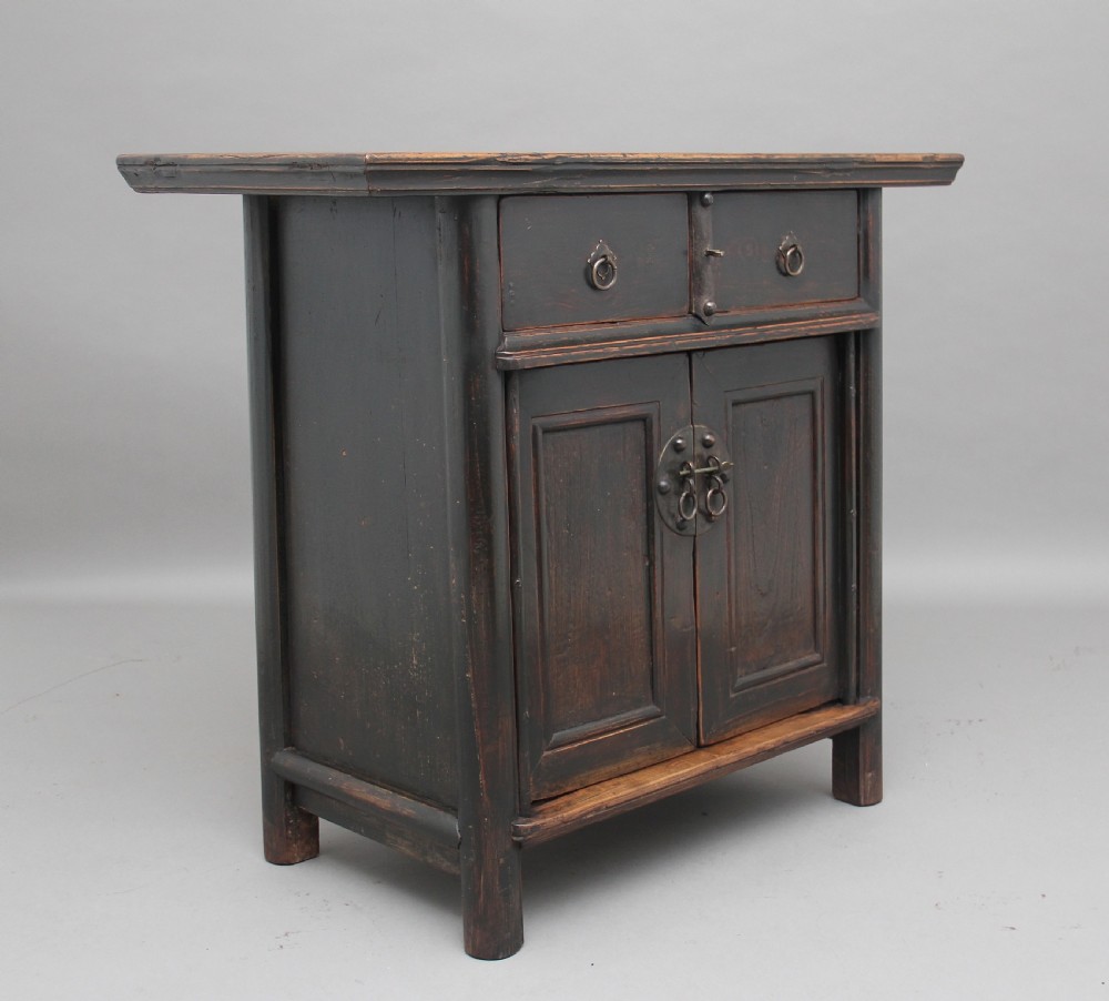 19th Century Chinese dresser View IV