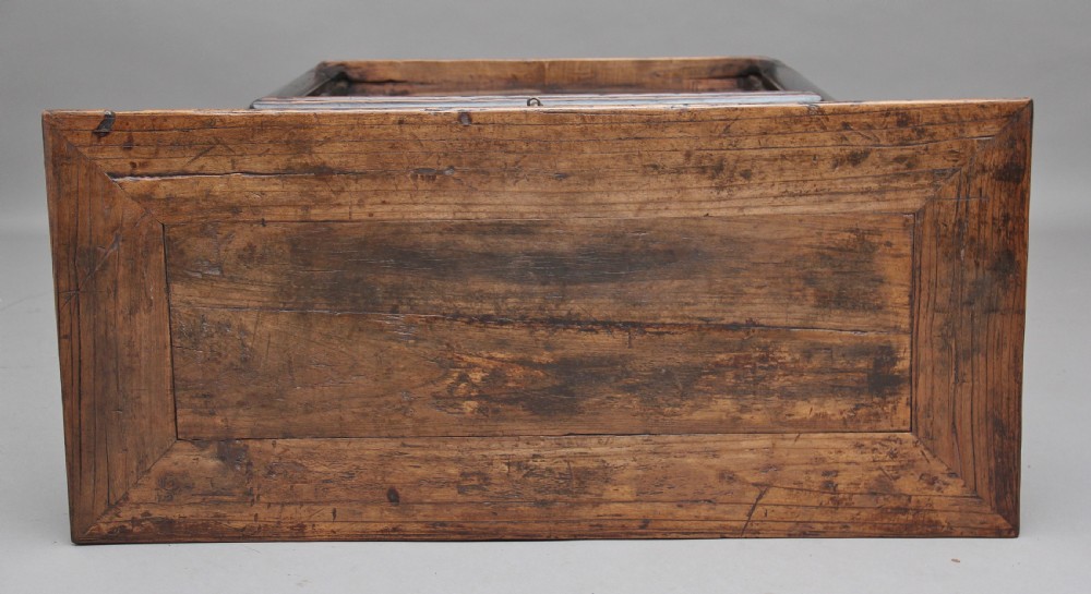 19th Century Chinese dresser View VIII
