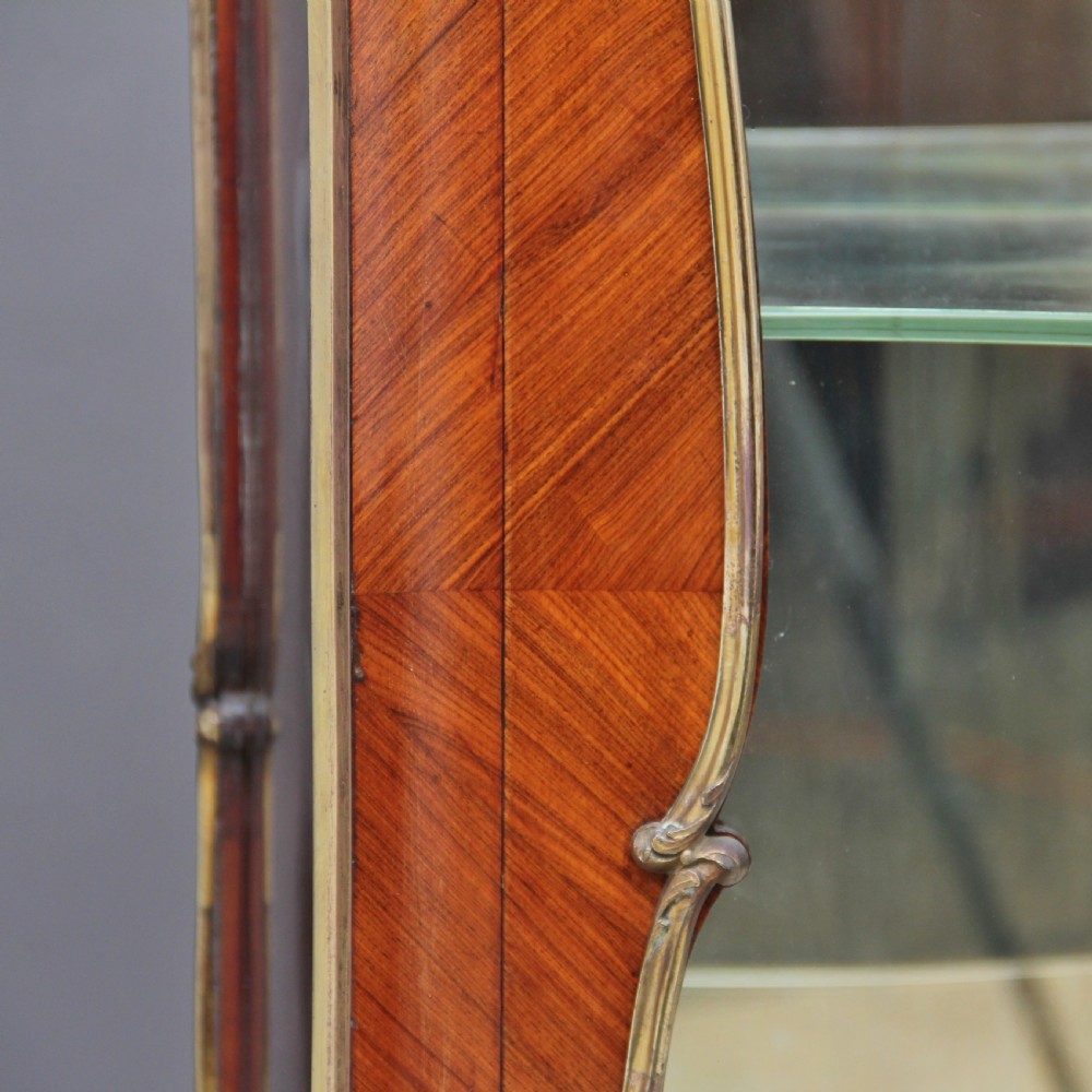 19th Century French Kingwood and ormolu display cabinet View IX