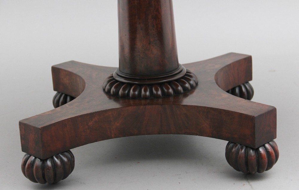 Early 19th Century mahogany drum table View XII