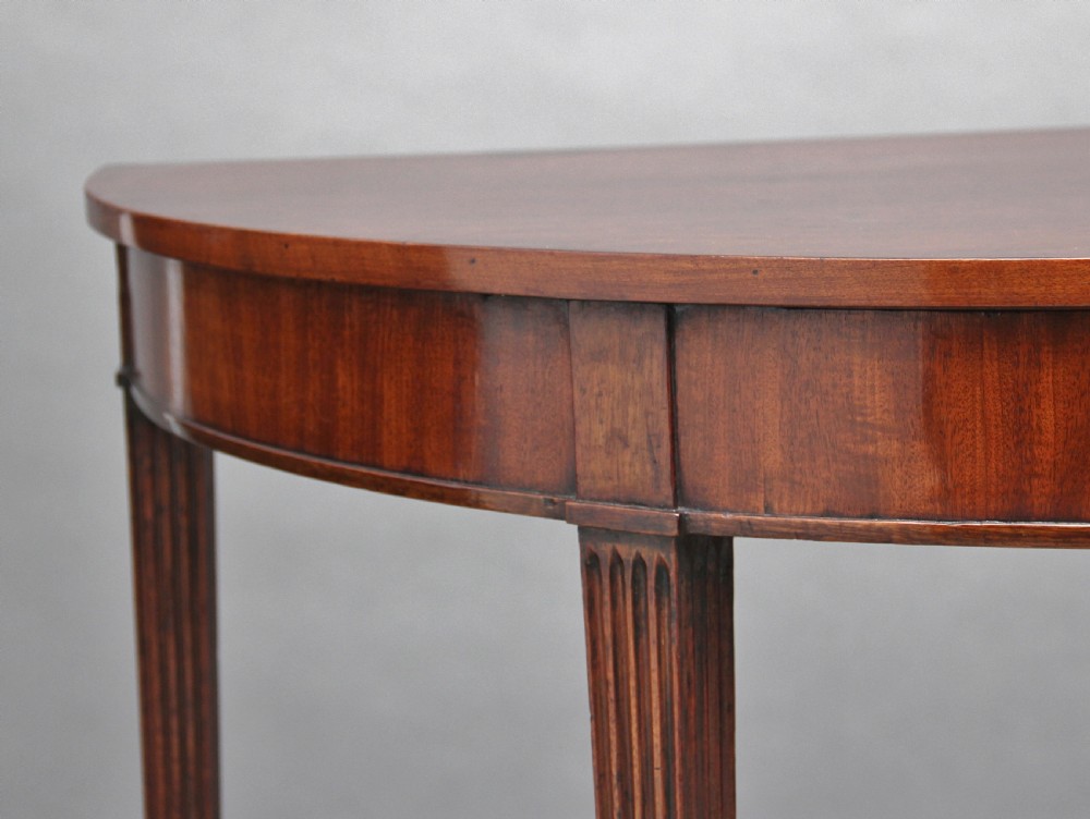 Early 19th Century mahogany console table View VI