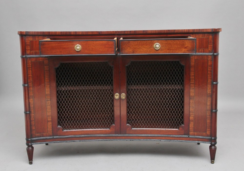 Early 20th Century concave mahogany cabinet View II