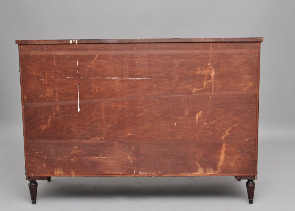 Early 20th Century concave mahogany cabinet View VI