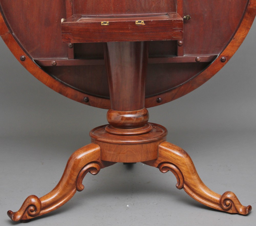 19th Century mahogany breakfast table View VIII