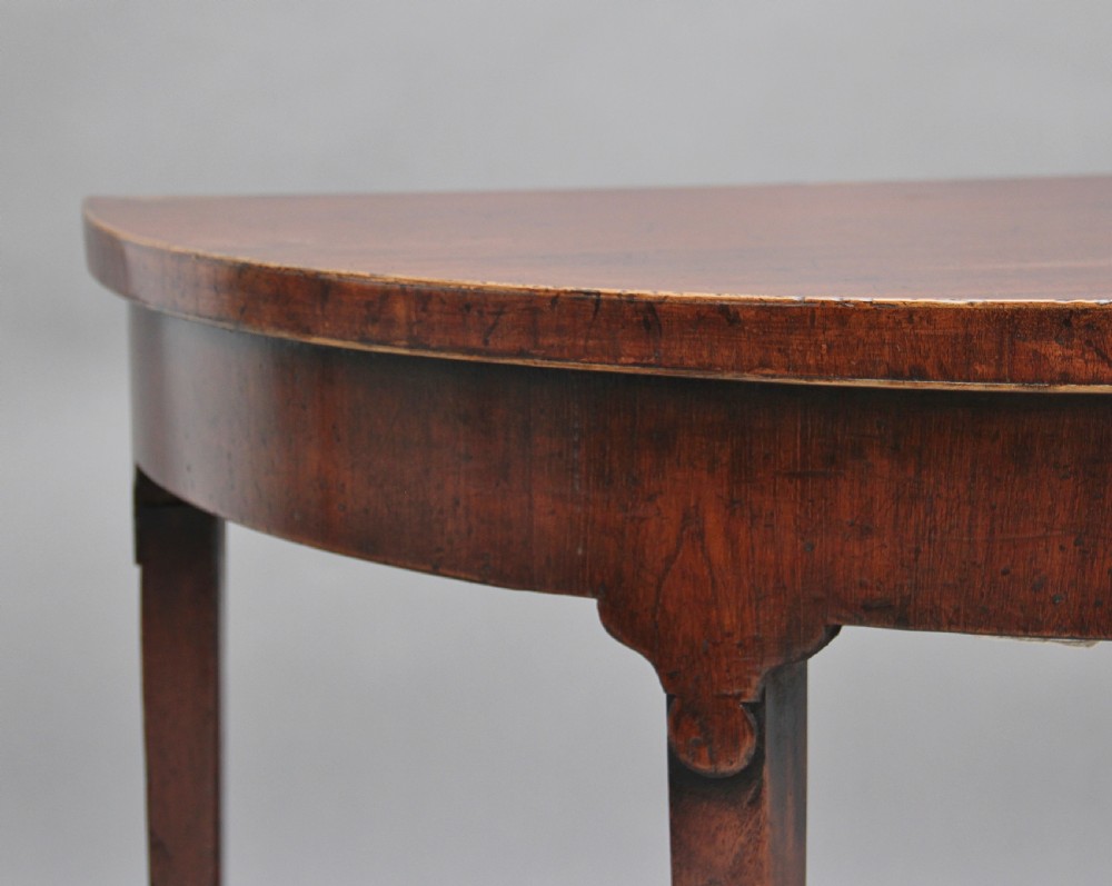 Pair of early 20th Century mahogany console tables View IX