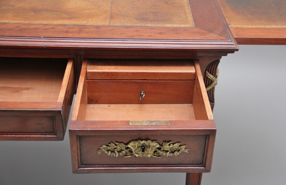 Early 19th Century mahogany directoire writing desk View XII
