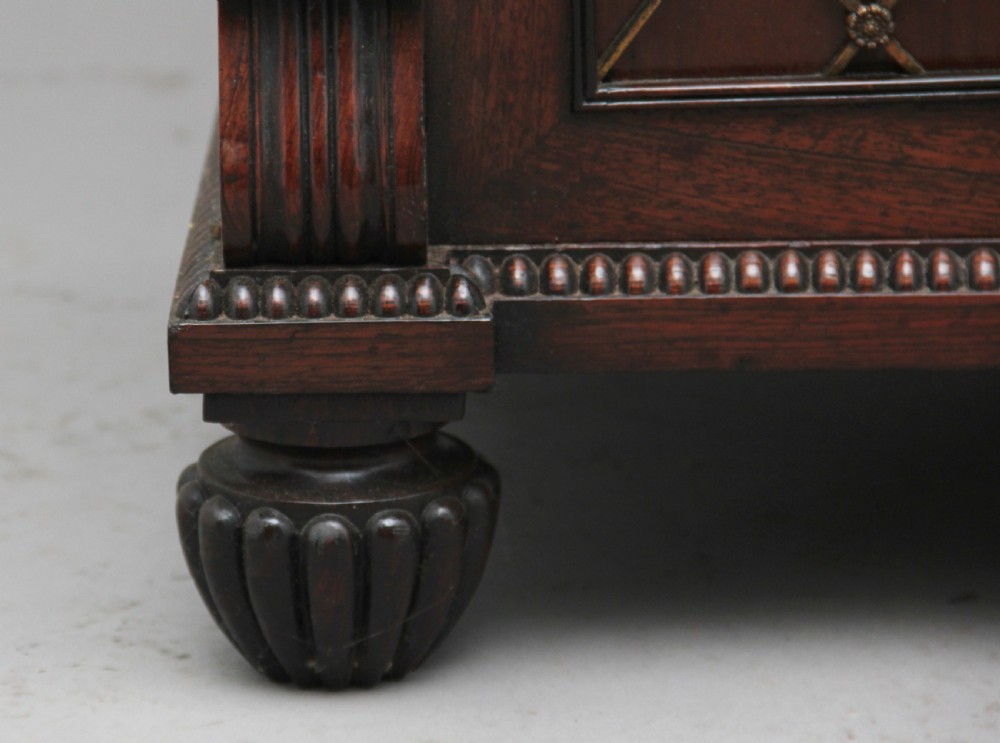 Early 19th Century rosewood cabinet View XVII