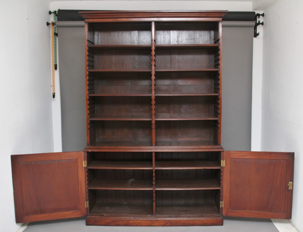 Early 19th Century mahogany open bookcase View II