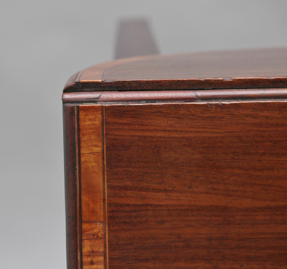 Early 19th Century mahogany Pembroke table View X
