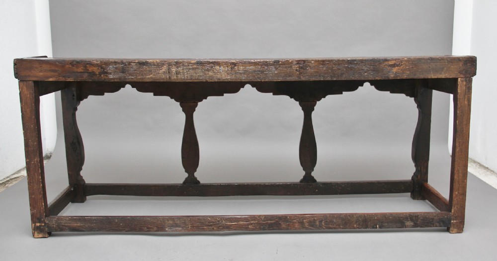 Early 18th Century oak dresser View IV