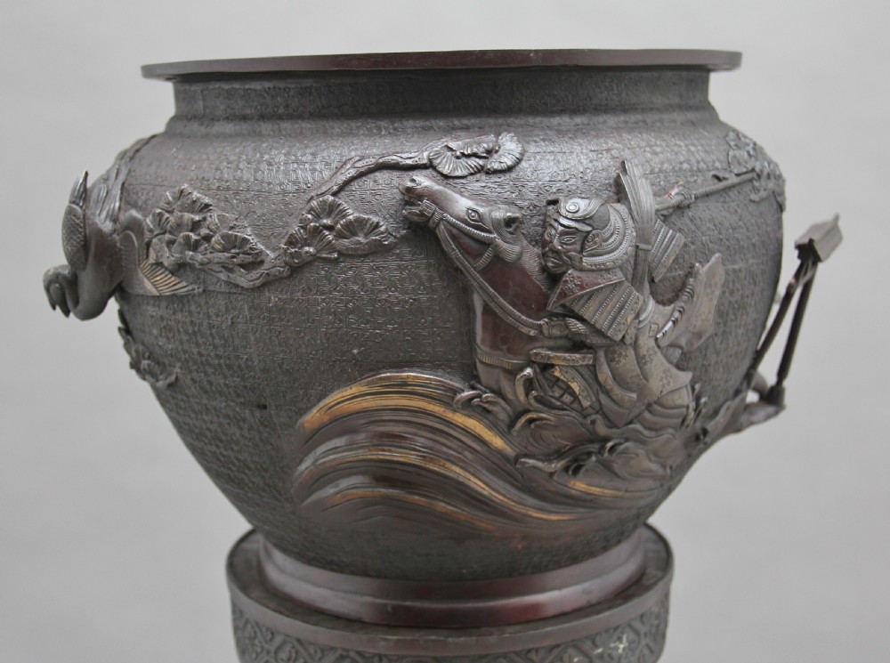 19th Century Japanese bronze jardinere on stand View VII