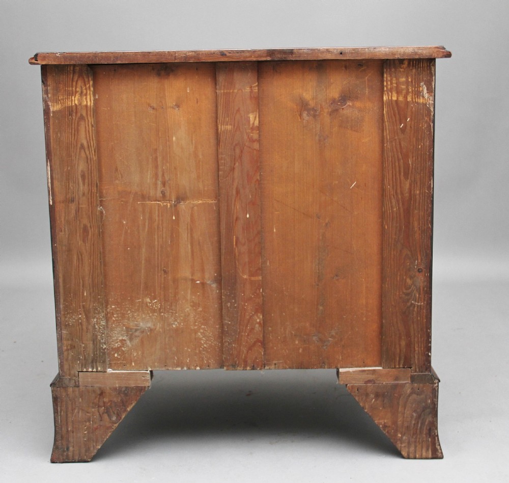 Early 20th Century serpentine chest of drawers View VIII