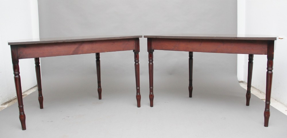 Pair of early 19th Century mahogany console tables View IV