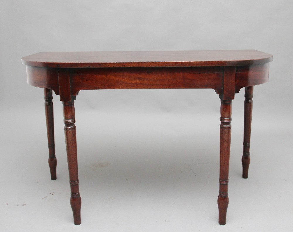Pair of early 19th Century mahogany console tables View VII