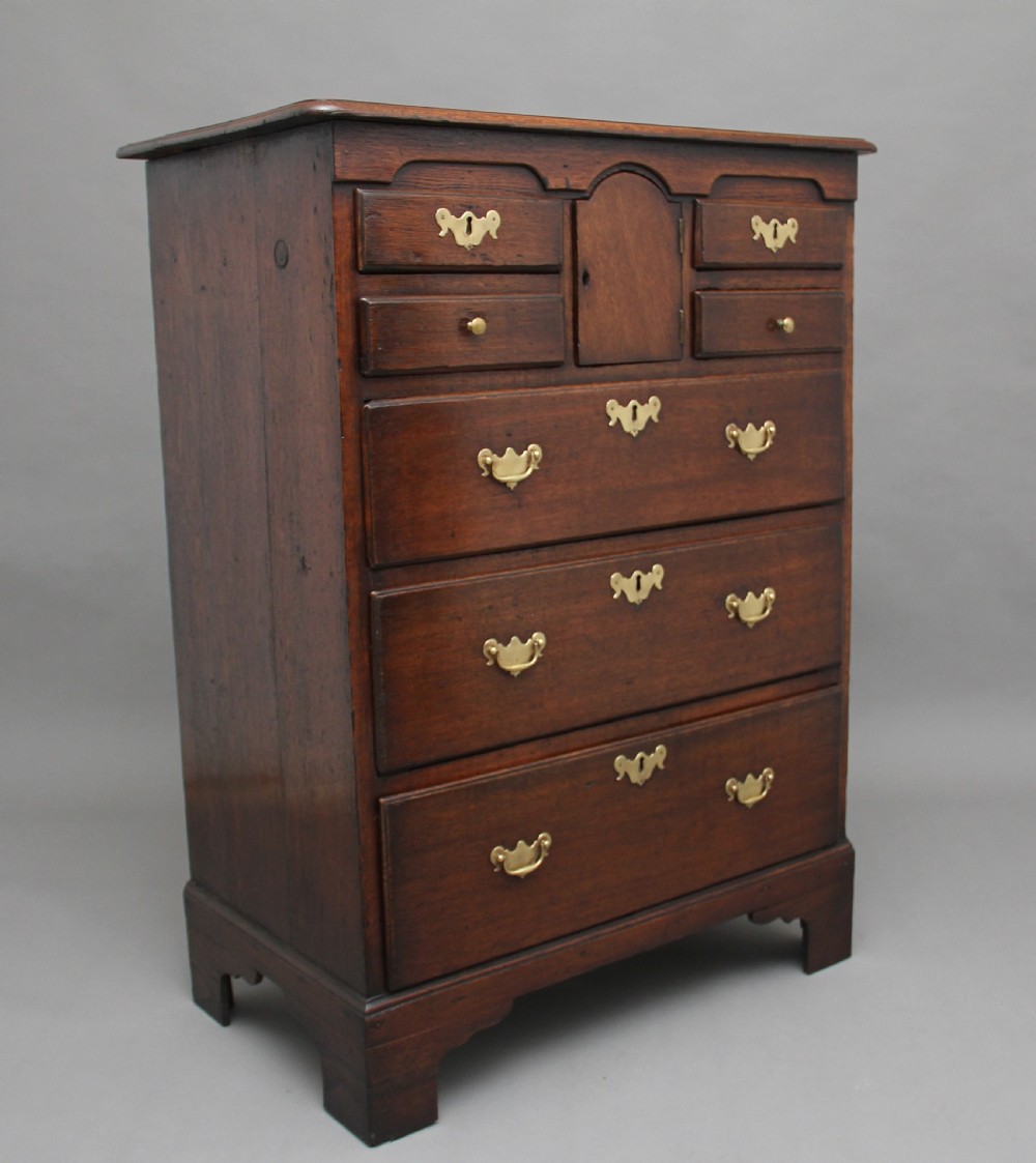 18th Century Norfolk oak chest View IV