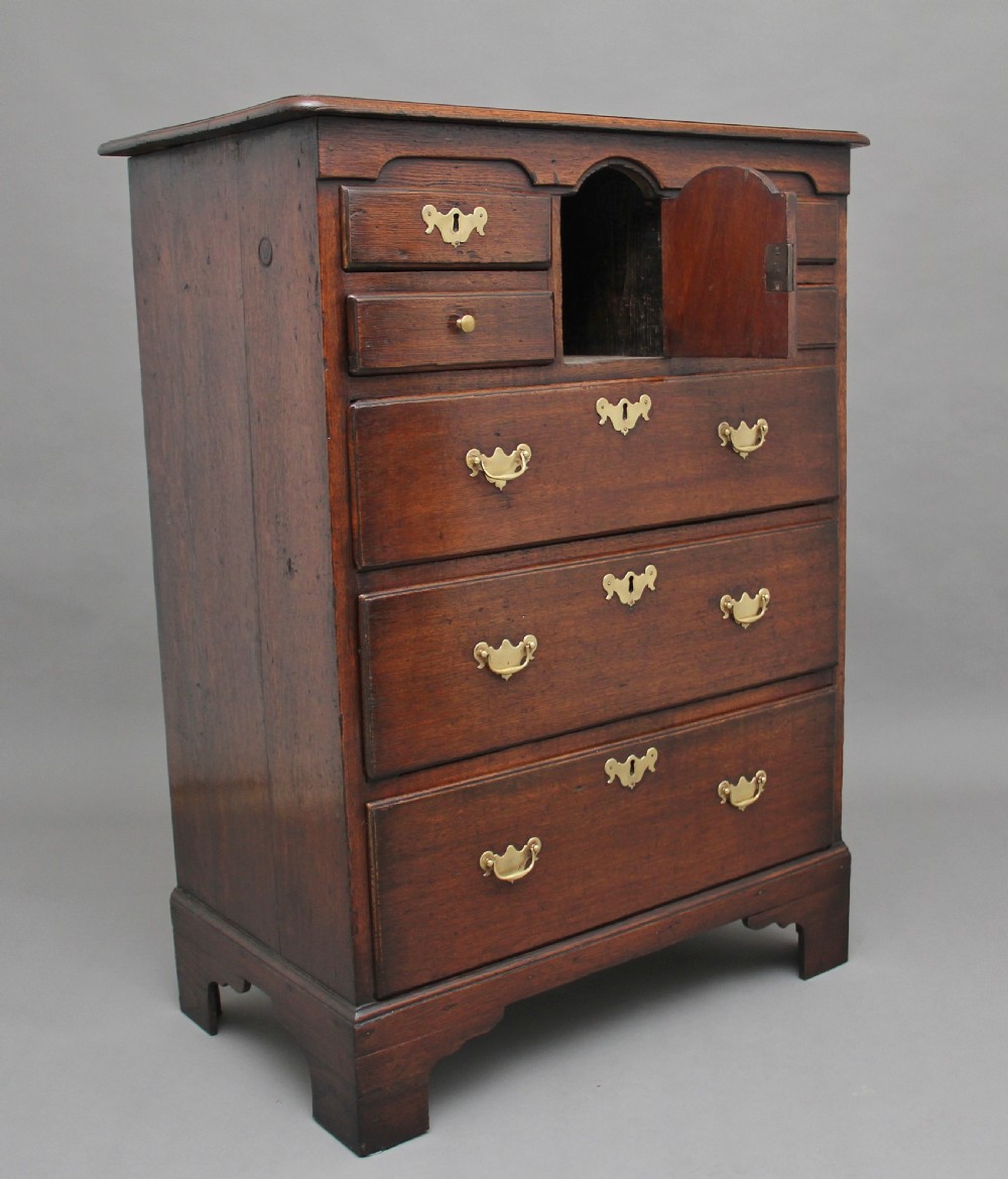 18th Century Norfolk oak chest View VI