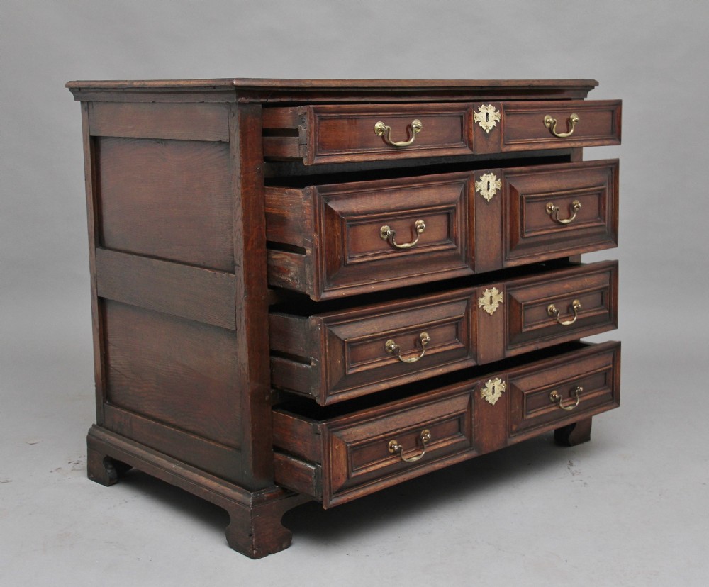 18th Century oak geometric chest of drawers View IV