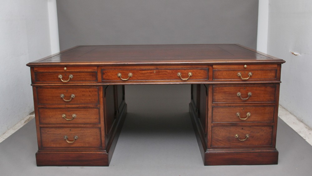 Large early 20th Century mahogany partners desk View II