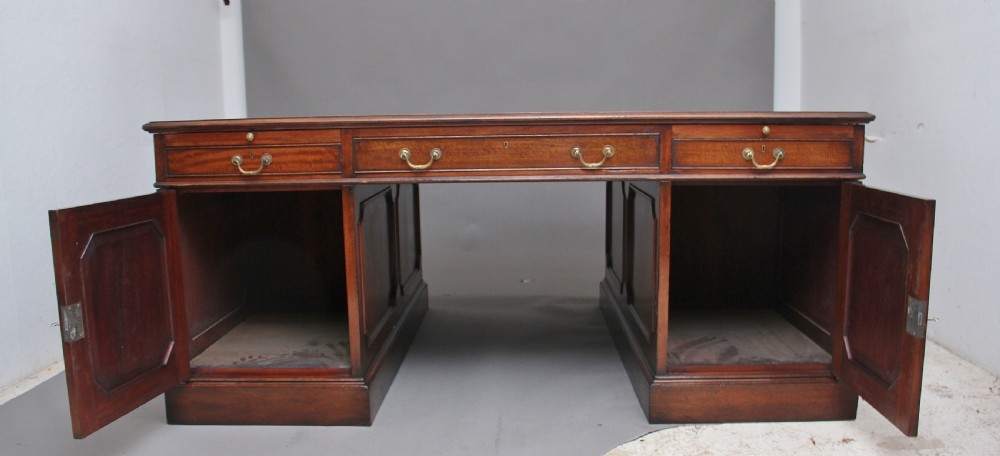 Large early 20th Century mahogany partners desk View X