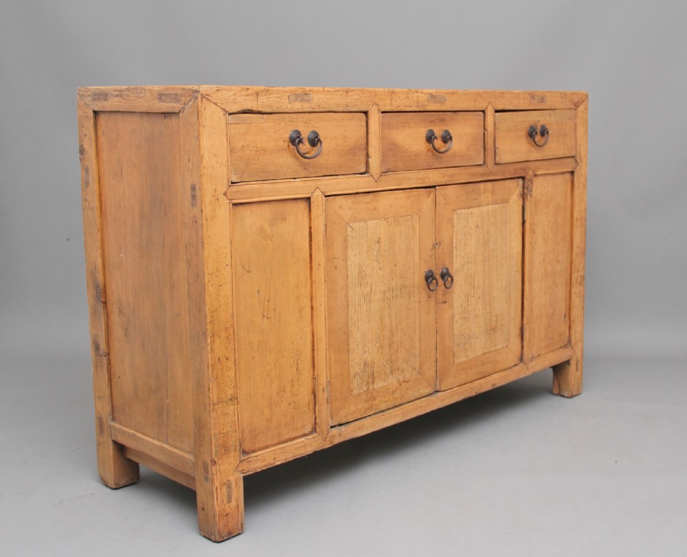 19th Century Chinese rustic dresser View VIII