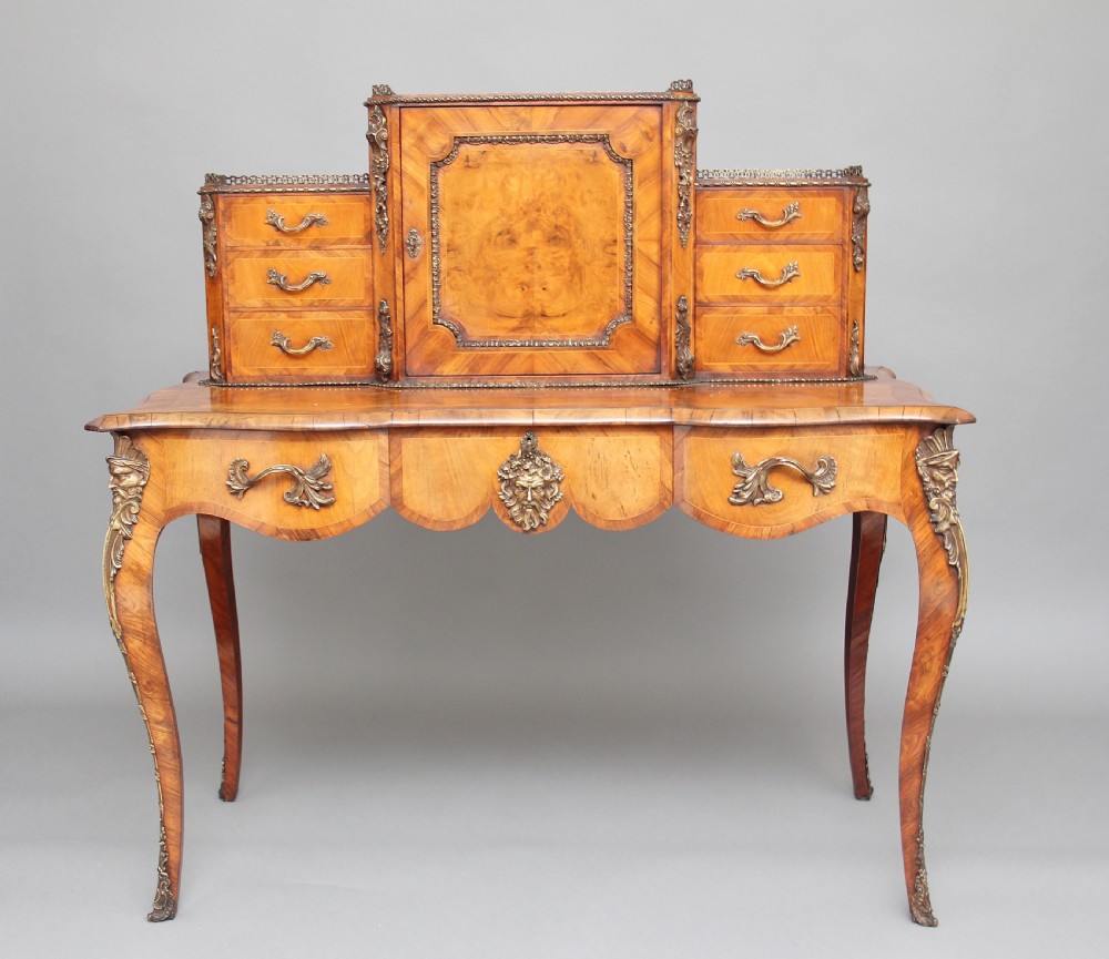 19th Century walnut Bonheur Du Jour