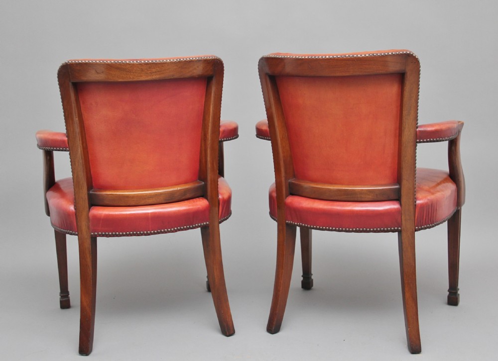 Pair of 19th Century mahogany library armchairs View V