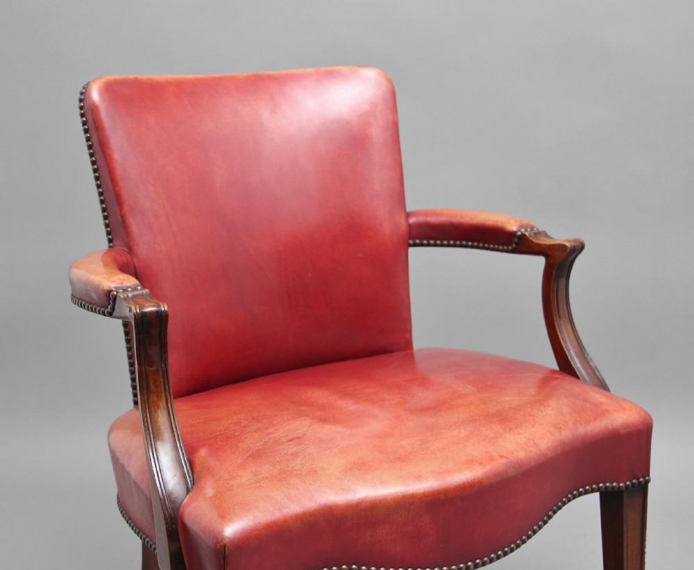 Pair of 19th Century mahogany library armchairs View VI
