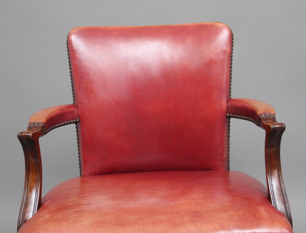 Pair of 19th Century mahogany library armchairs View VII