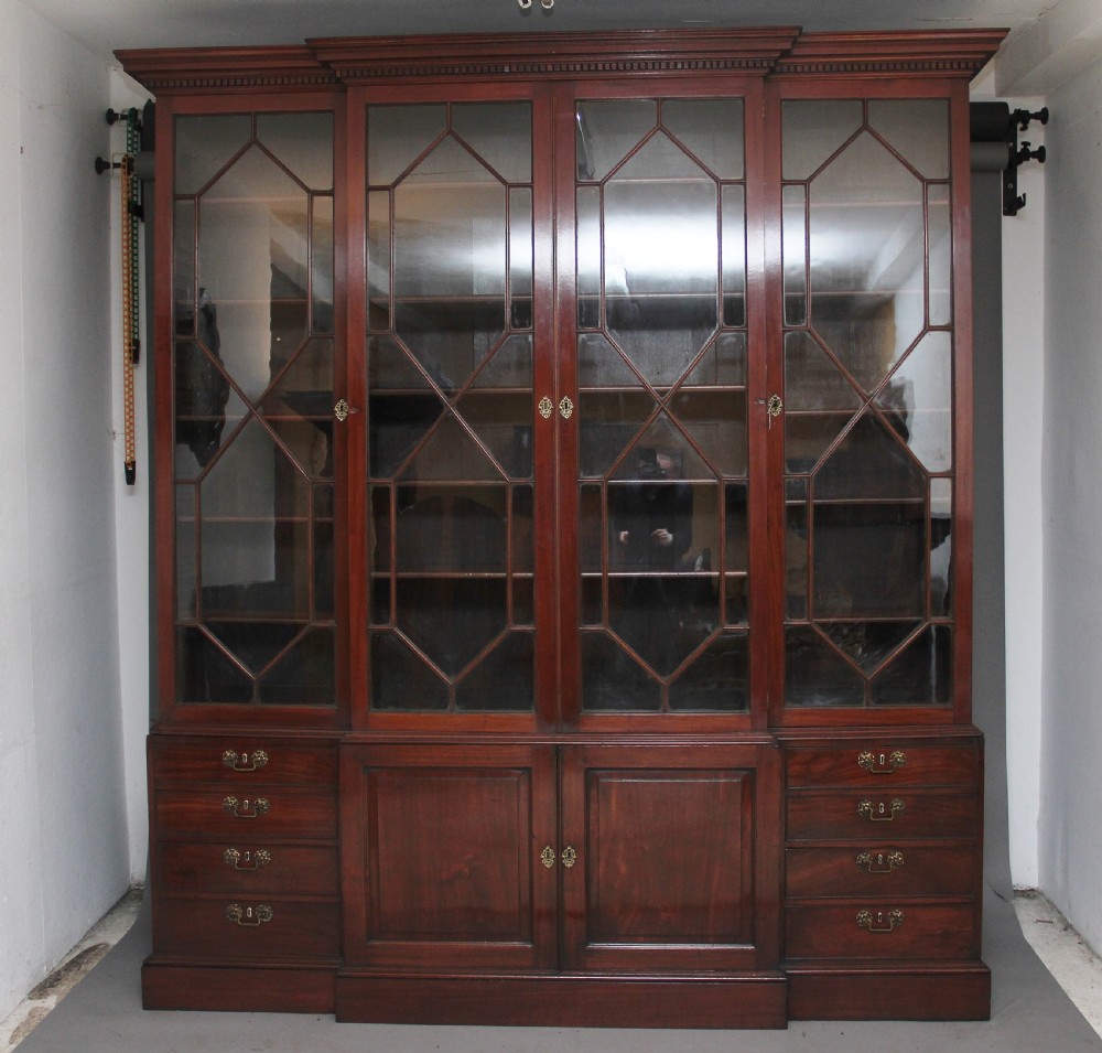 Early 19th Century mahogany breakfront bookcase