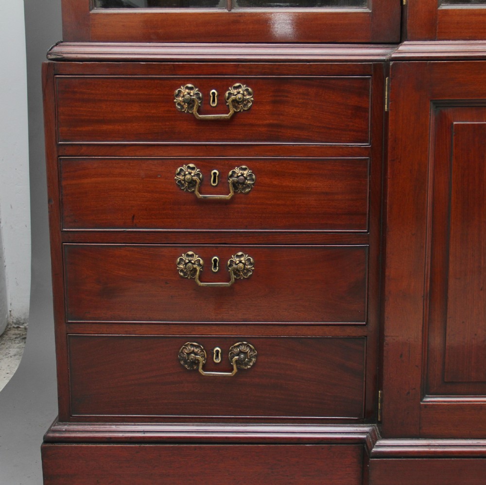 Early 19th Century mahogany breakfront bookcase View VII