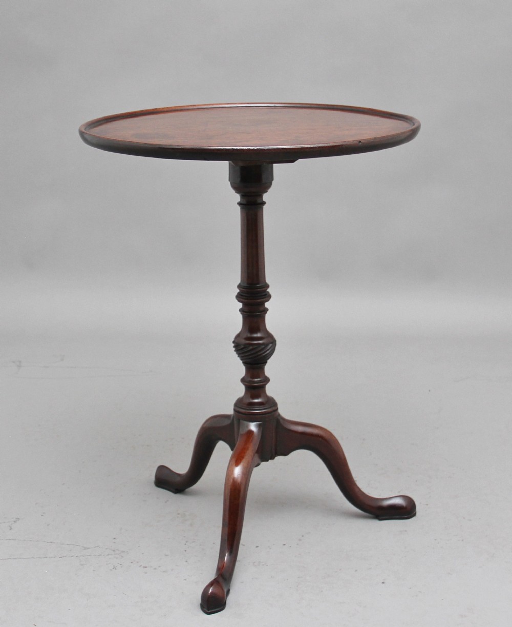 Early 19th Century mahogany wine table