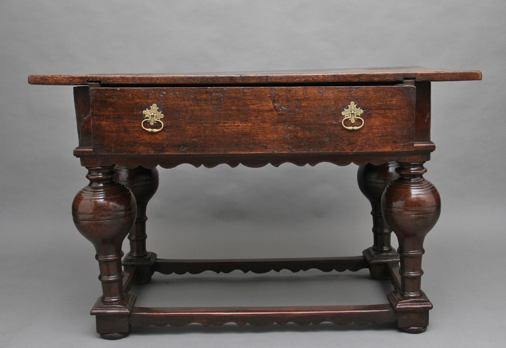 Early 18th Century oak center table View II