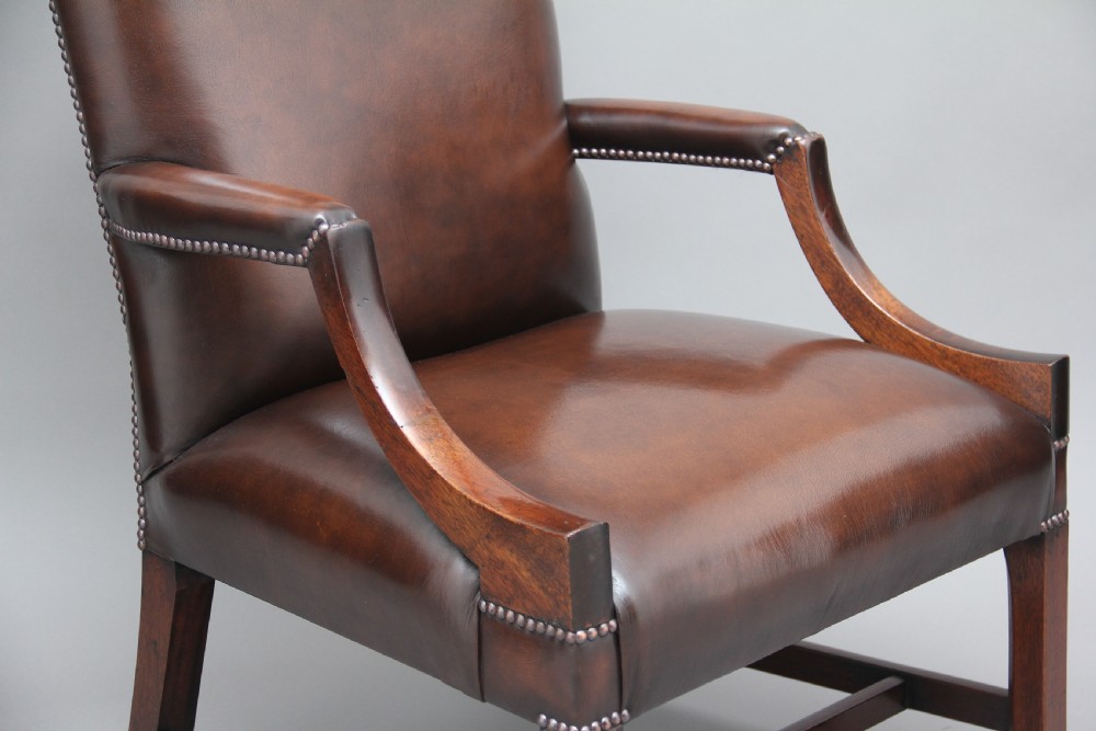 Early 20th Century mahogany library chair View VI