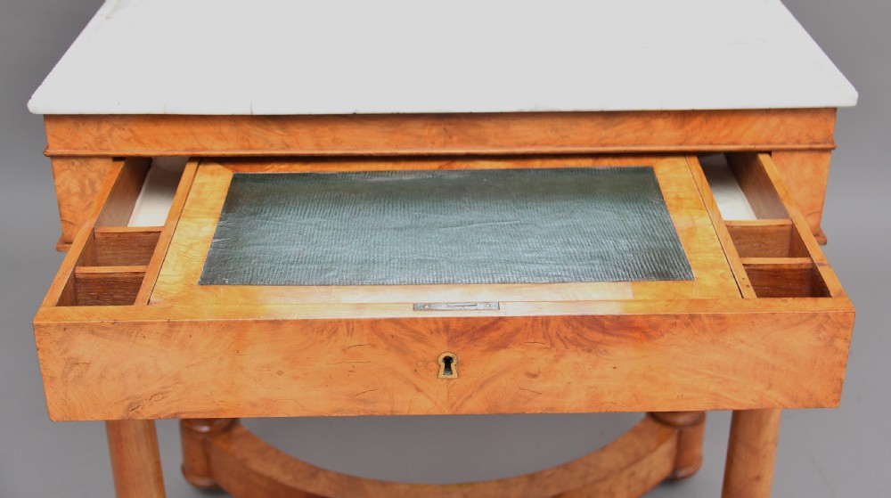 19th Century  burr elm dressing table View VIII