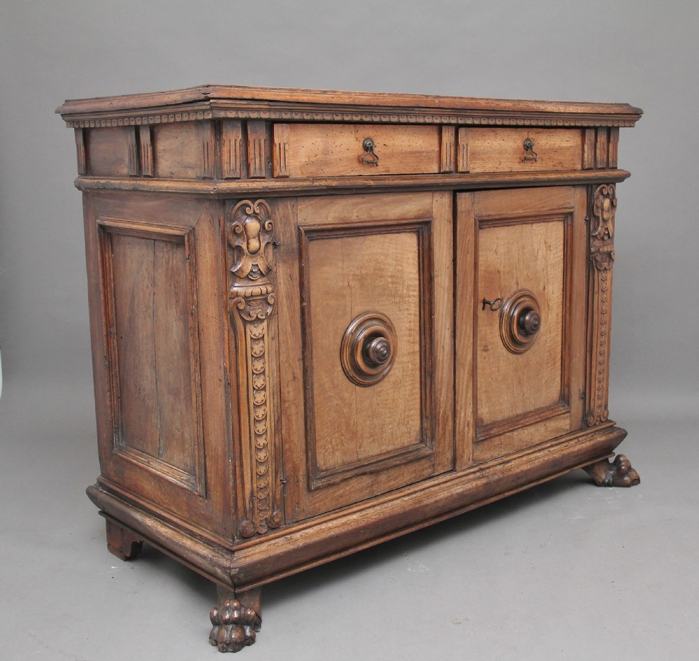 18th Century Italian walnut cabinet View IV